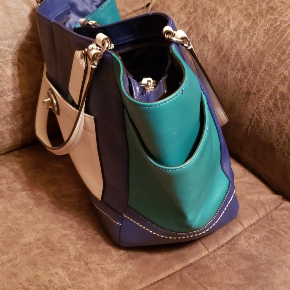 Coach bag - Picture 3 of 5